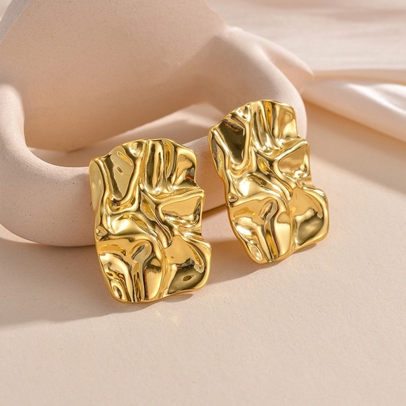 NEW💎24K Gold Rectangular Earrings*Vintage Inspired Earrings*Waterproof J… - Picture 2 of 9